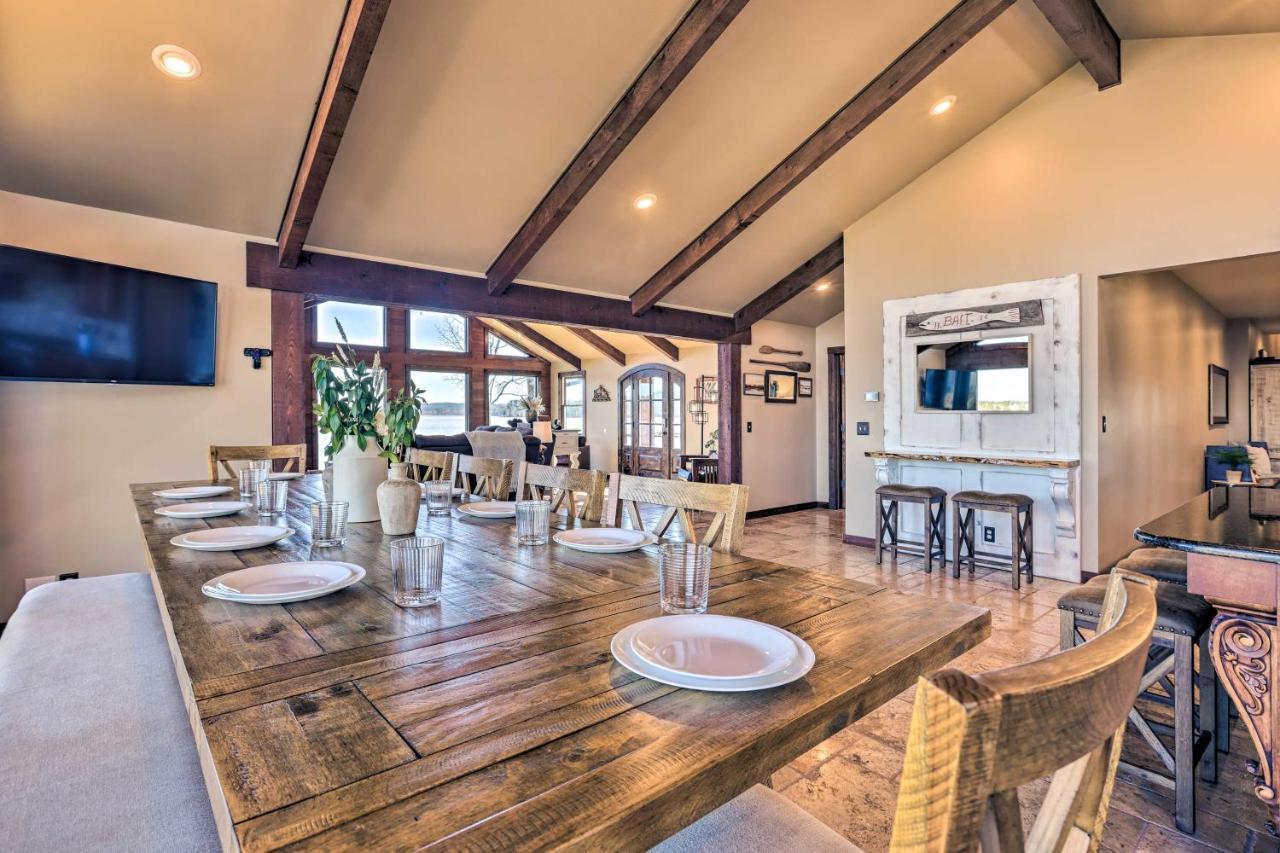 Lay Lake Access And Views Expansive Shelby Home! Kültér fotó