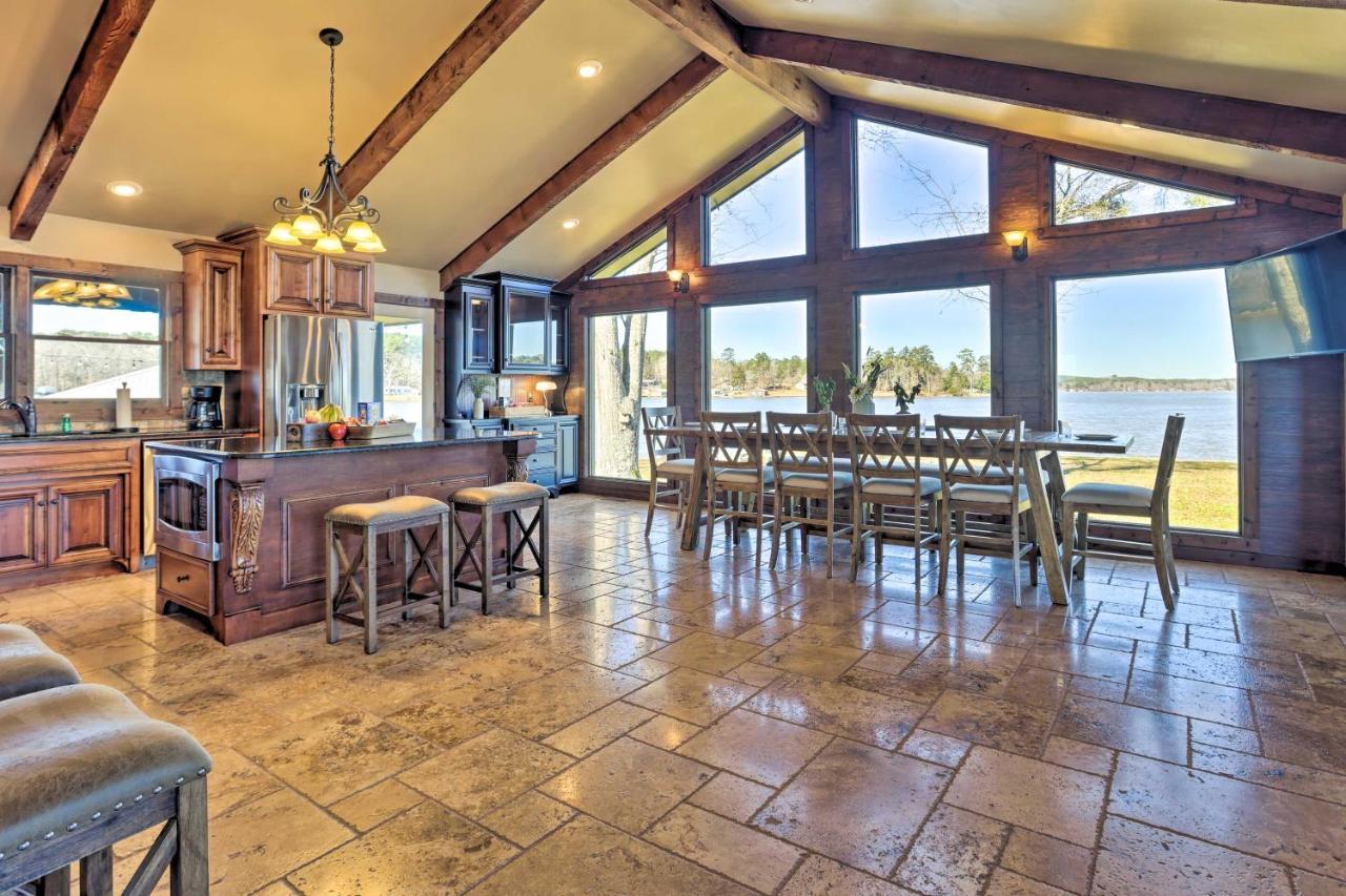 Lay Lake Access And Views Expansive Shelby Home! Kültér fotó