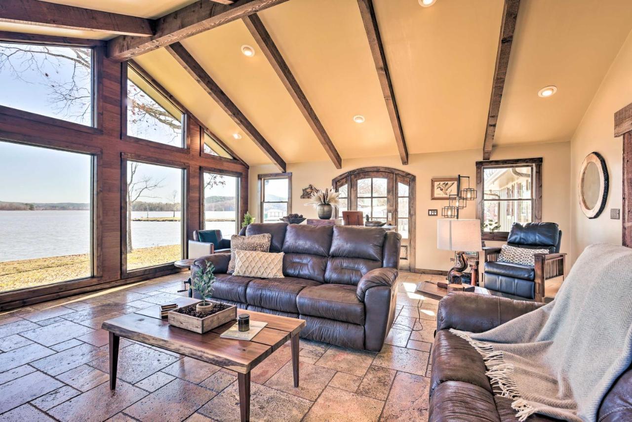 Lay Lake Access And Views Expansive Shelby Home! Kültér fotó
