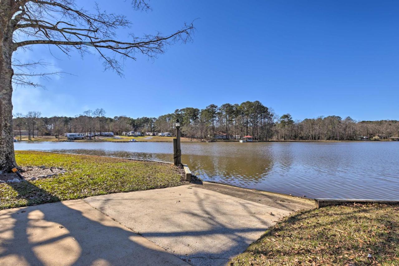 Lay Lake Access And Views Expansive Shelby Home! Kültér fotó